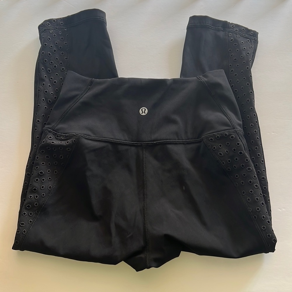 Lululemon Capri leggings size 4